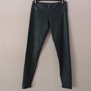 Onzie Snake Print Workout Leggings Size S/M